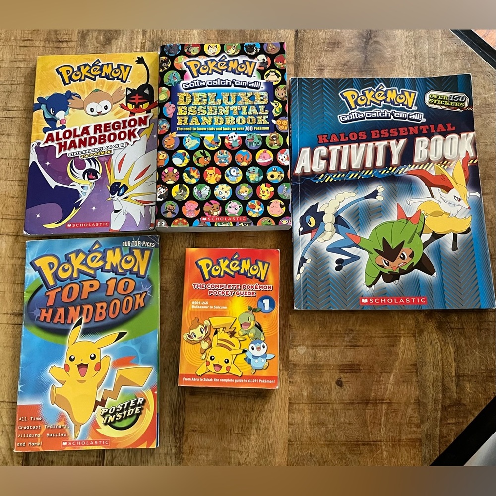 4 Pokémon books plus bonus Pokémon activity book with stickers